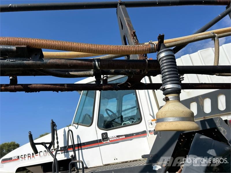 Spra-Coupe 3640 60 ft 4x2 High Clearance Self-Propelled Spray رشاشات ذاتية الحركة