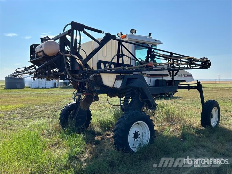 Spra-Coupe 3640 60 ft 4x2 High Clearance Self-Propelled Spray رشاشات ذاتية الحركة