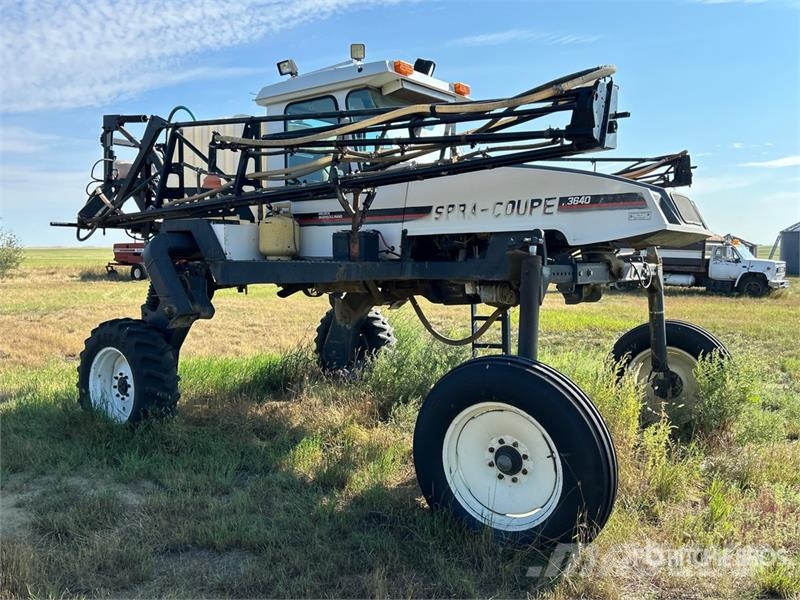 Spra-Coupe 3640 60 ft 4x2 High Clearance Self-Propelled Spray رشاشات ذاتية الحركة