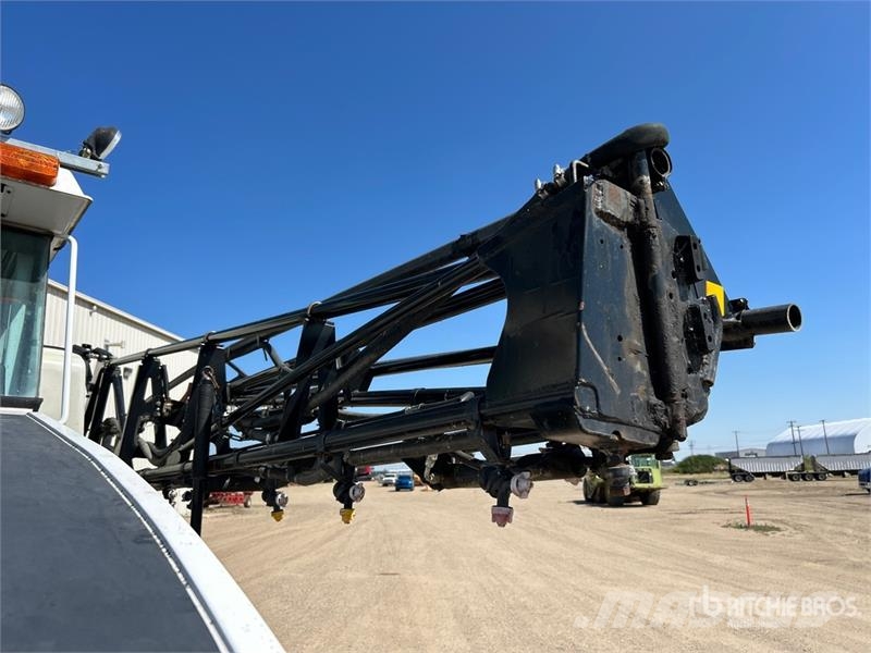 Spra-Coupe 4640 80 ft 4x2 Self-Propelled Sprayer رشاشات ذاتية الحركة