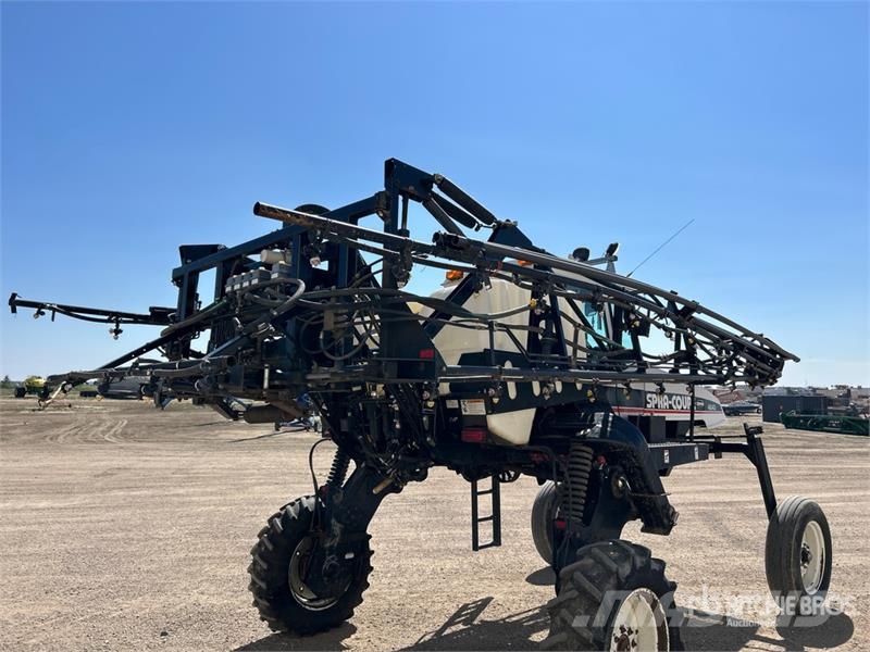 Spra-Coupe 4640 80 ft 4x2 Self-Propelled Sprayer رشاشات ذاتية الحركة
