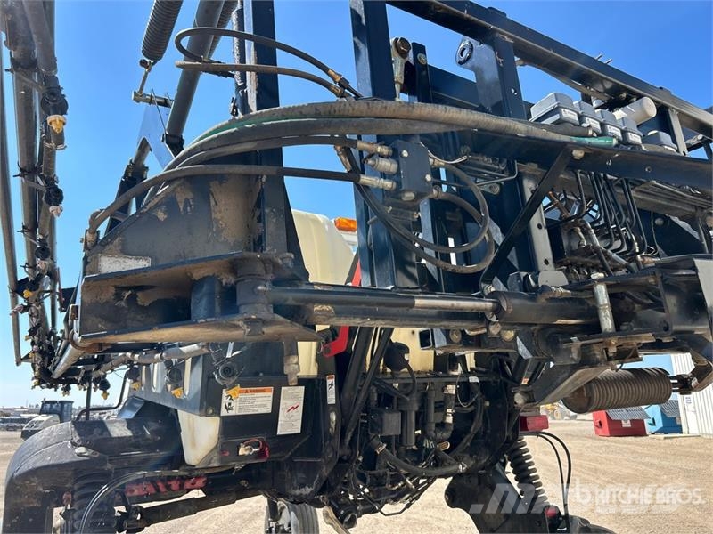 Spra-Coupe 4640 80 ft 4x2 Self-Propelled Sprayer رشاشات ذاتية الحركة
