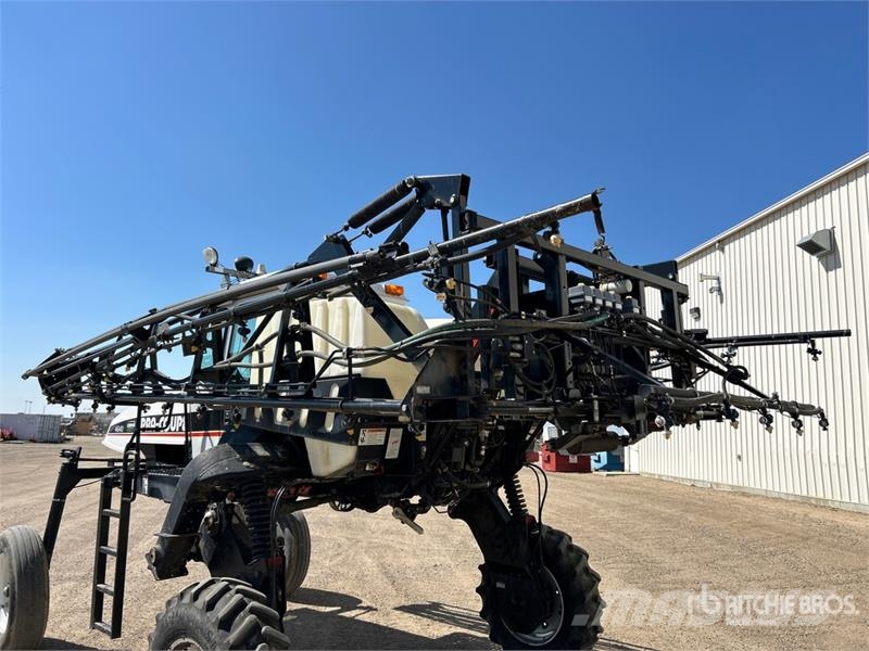 Spra-Coupe 4640 80 ft 4x2 Self-Propelled Sprayer رشاشات ذاتية الحركة