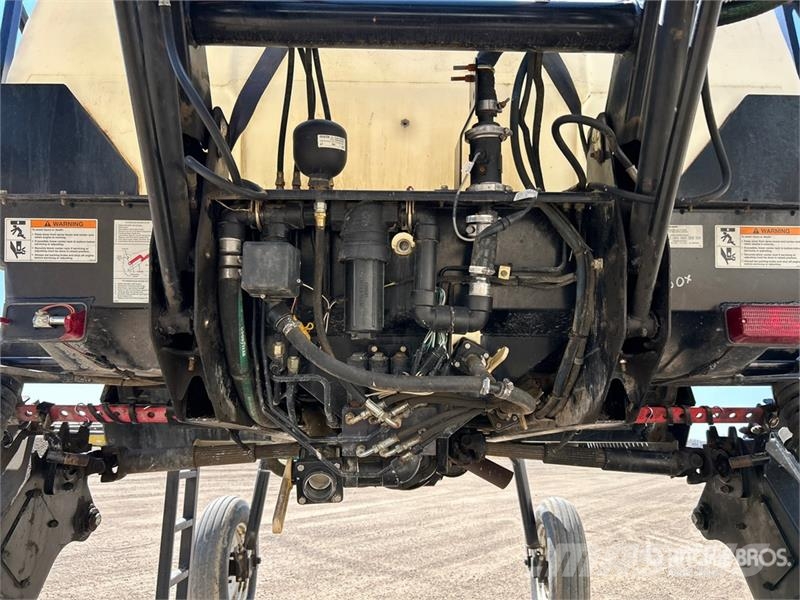 Spra-Coupe 4640 80 ft 4x2 Self-Propelled Sprayer رشاشات ذاتية الحركة