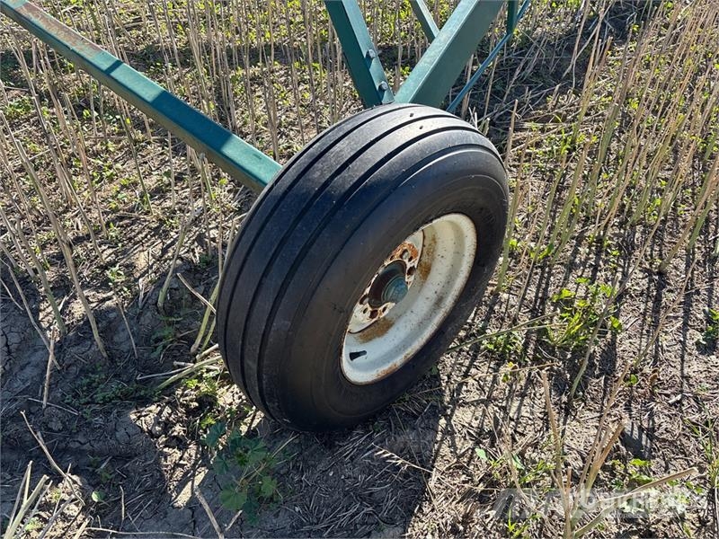 Spray-air 4061 10 in x 61 ft Swing Grain Auger Конвейерно оборудване