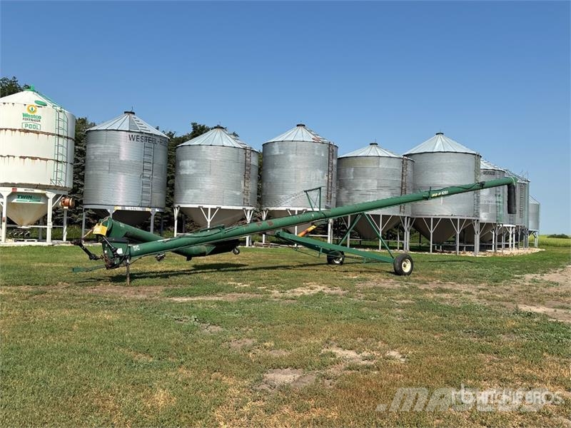 Spray-air 42-61 12 in x 61 ft Swing Grain Auger Viljan kuljettimet