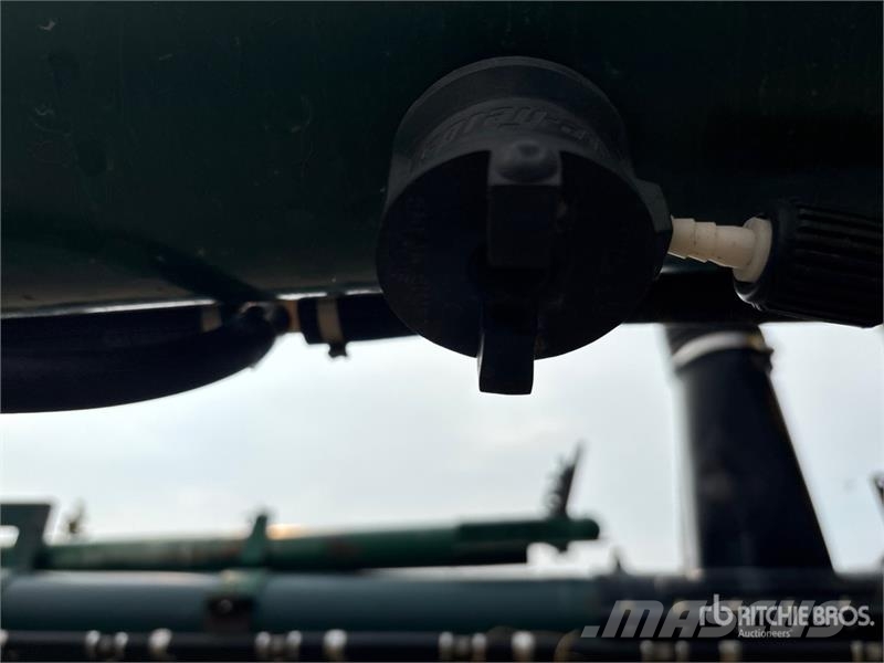 Spray-air 80 ft Pull-Type Sprayer Hinattavat ruiskut