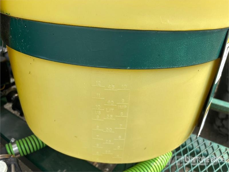 Spray-air 80 ft Pull-Type Sprayer Hinattavat ruiskut