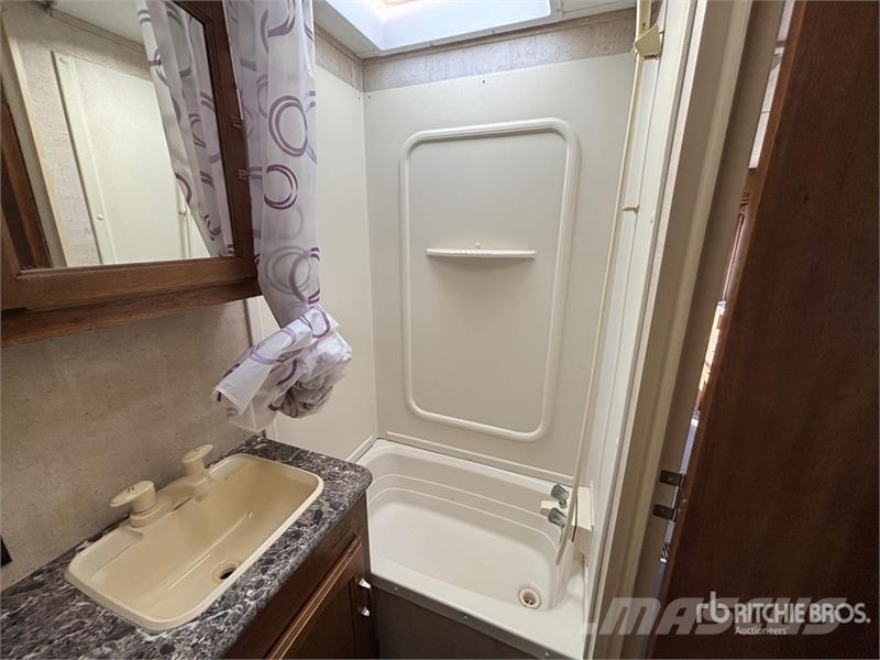 Springdale 25 ft T/A Travel Trailer 기타 트레일러