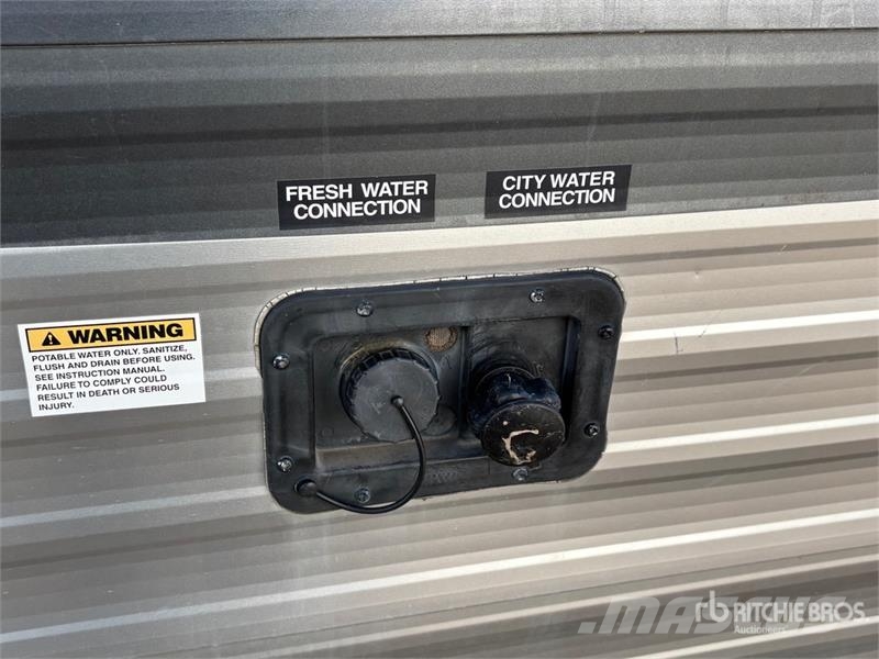Springdale 25 ft T/A Travel Trailer 기타 트레일러