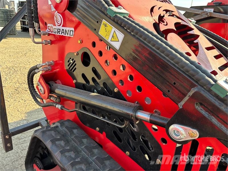  SSL60-RED Mini Compact Track Loader (Unused) Kompaktlastere