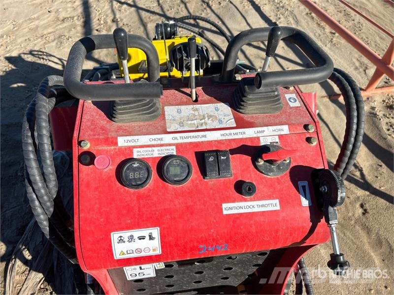 SSL60-RED Mini Compact Track Loader Kompaktlader
