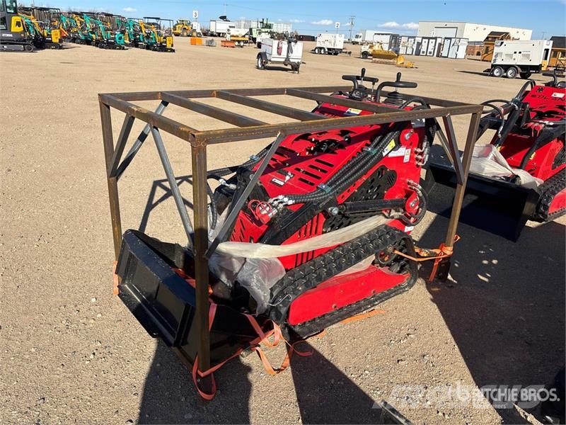 SSL60-RED Mini Compact Track Loader (Unused) Skid steer loderler