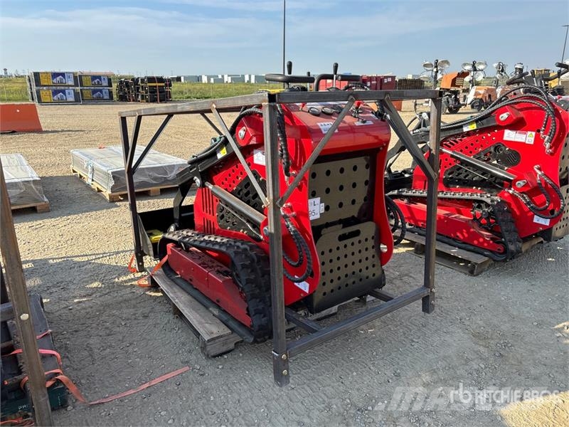  SSL60-RED Mini Compact Track Loader (Unused) Kompaktlastere