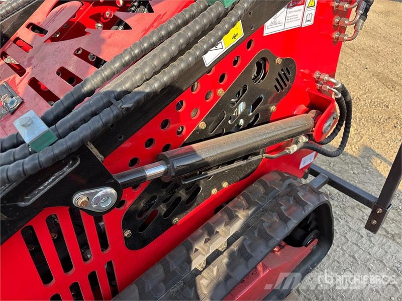  SSL60-RED Mini Compact Track Loader (Unused) Kompaktlastere