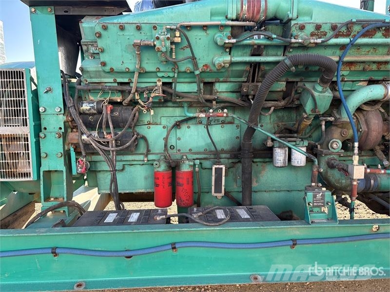 Stamford HC1734G1 1824.8 kW Skid-Mounted Generator Set Generadores diesel