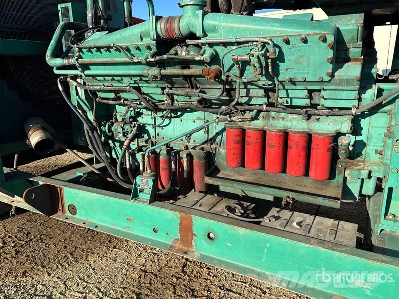 Stamford HC1734G1 1824.8 kW Skid-Mounted Generator Set Generadores diesel