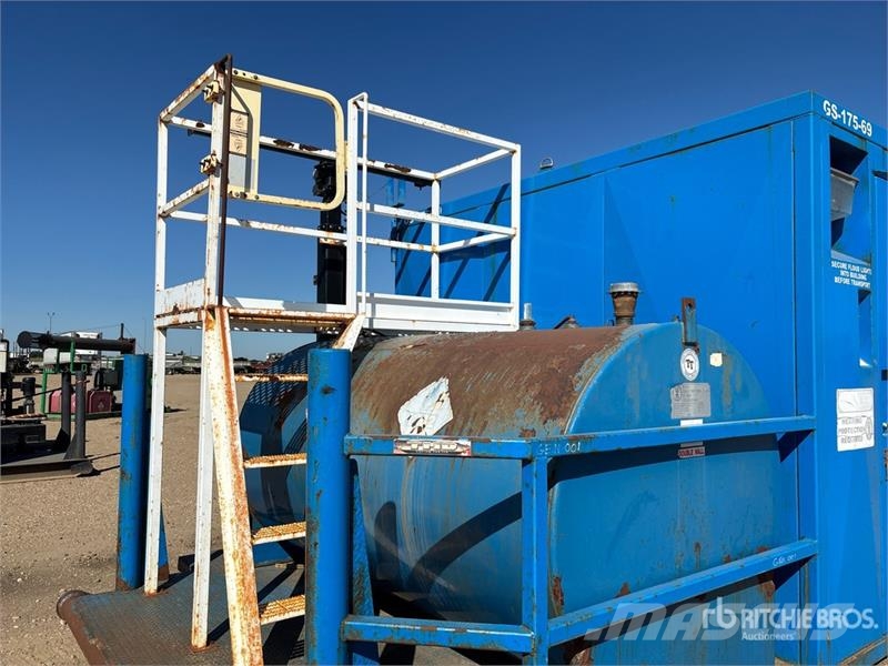 Stamford UCDI274K1 175 kW Skid-Mounted Enclosed Generator S مولدات ديزل
