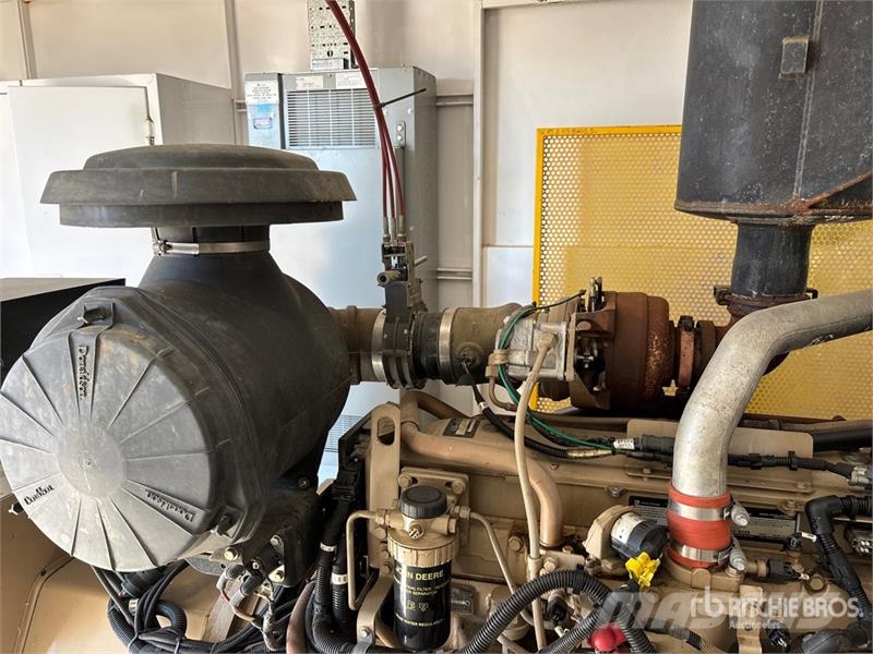 Stamford UCDI274K1 175 kW Skid-Mounted Enclosed Generator S مولدات ديزل