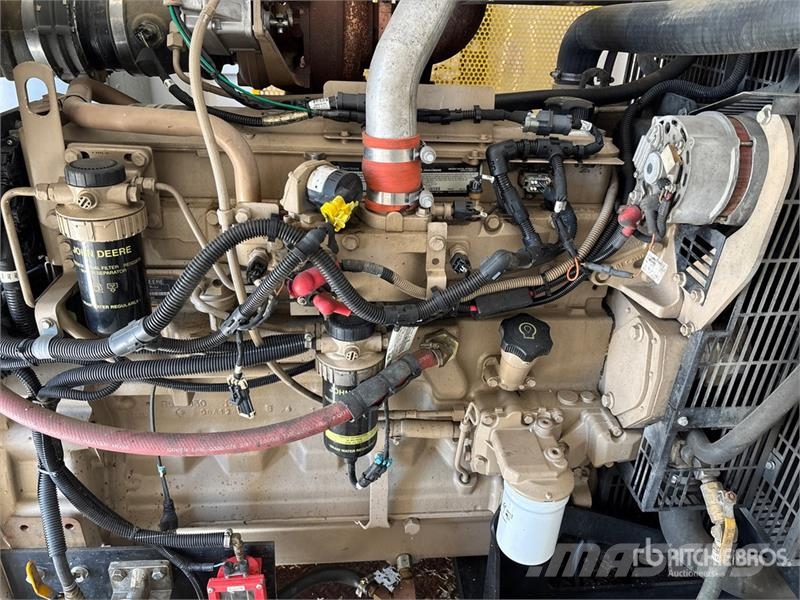 Stamford UCDI274K1 175 kW Skid-Mounted Enclosed Generator S مولدات ديزل