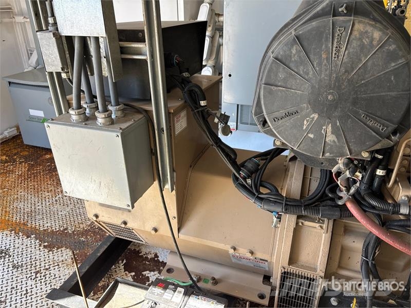 Stamford UCDI274K1 175 kW Skid-Mounted Enclosed Generator S مولدات ديزل