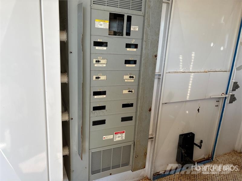 Stamford UCDI274K1 175 kW Skid-Mounted Enclosed Generator S مولدات ديزل