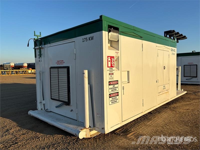 Stamford UCDI274K1 175 kW Containerized Generator Set 柴油发电机