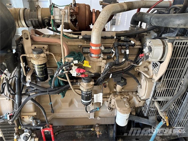 Stamford UCDI274K1 175 kW Skid-Mounted Enclosed Generator S مولدات ديزل