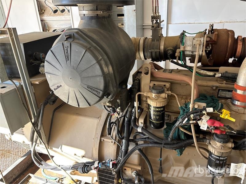 Stamford UCDI274K1 175 kW Skid-Mounted Enclosed Generator S مولدات ديزل