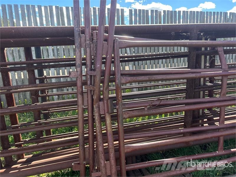  Stampede Steel 10 ft x 10 ft Steel Heavy Duty Live Άλλα μηχανήματα κτηνοτροφίας και εξαρτήματα