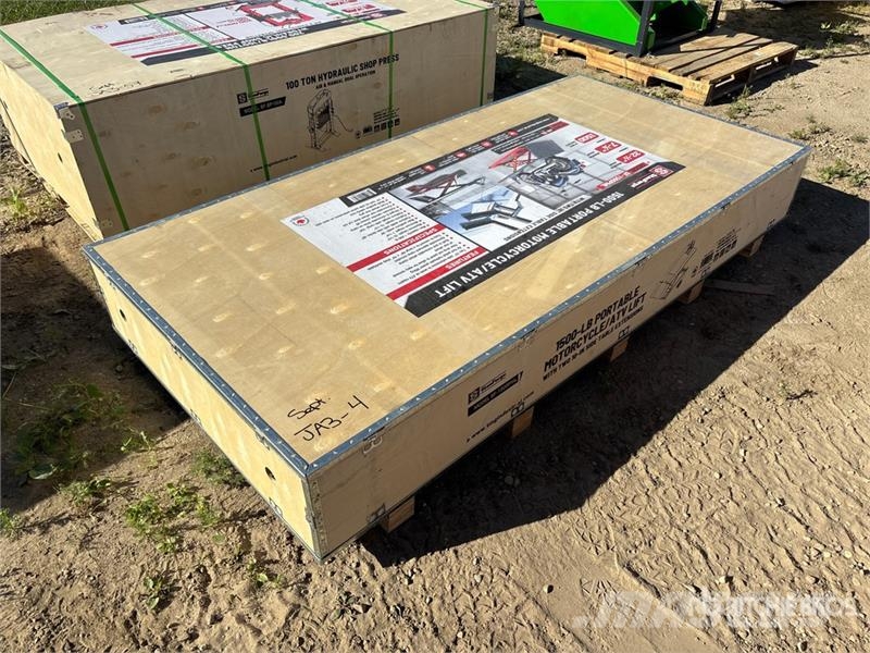 StanForge 1500PML 1500 lb Motorcycle Lift (Unused) Ďalšie komponenty