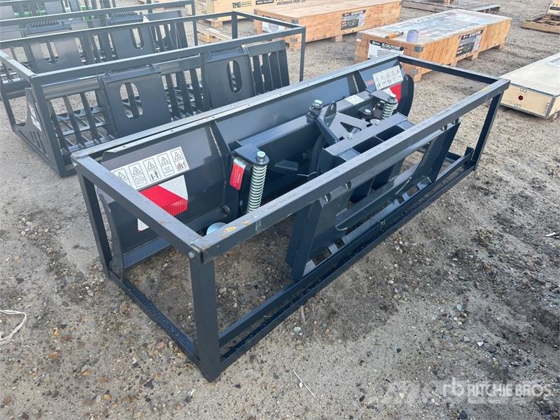 StanForge DB86 86 in Skid Steer Snow Blade (Unused 제설 블레이드 및 제설기