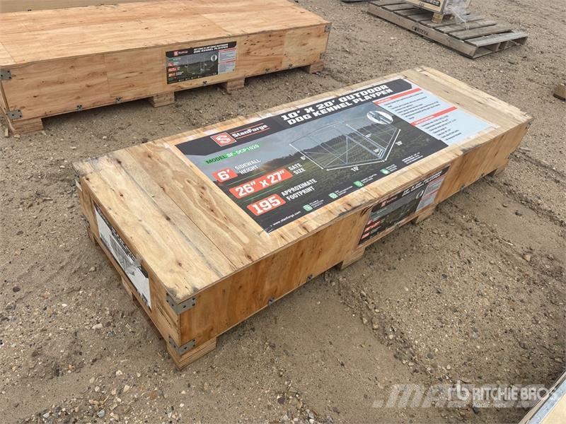 StanForge DCP1020 10 ft x 20 ft Dog Run (Unused) Egyéb pótkocsik