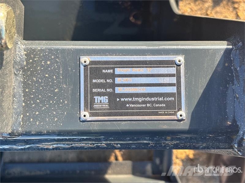 StanForge GB72 72 in Skid Steer Grapple Bucket (Un Pinze
