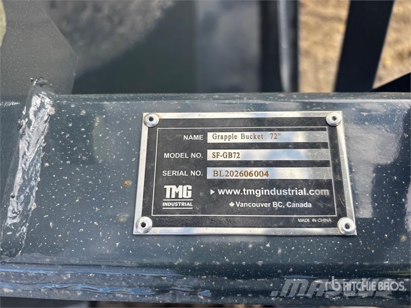  StanForge GB72 72 in Skid Steer Grapple Bucket (Un Grabeži