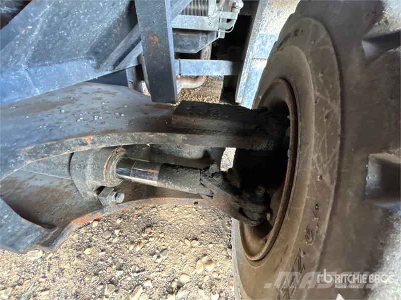  Starke FG40 3480 kg Pneumatic Tire Forklift Autokrāvēji - citi