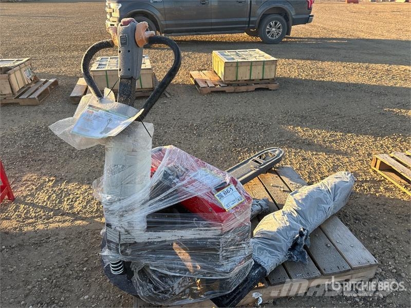 STARVOX CBD-30 6600 lb Electric Pallet Jack (Unuse Kahvelkäru