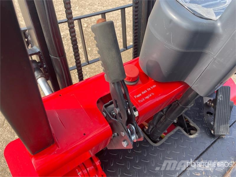  STARVOX CPD-20 4400 lb Electric Forklift (Unused) Electric forklifts