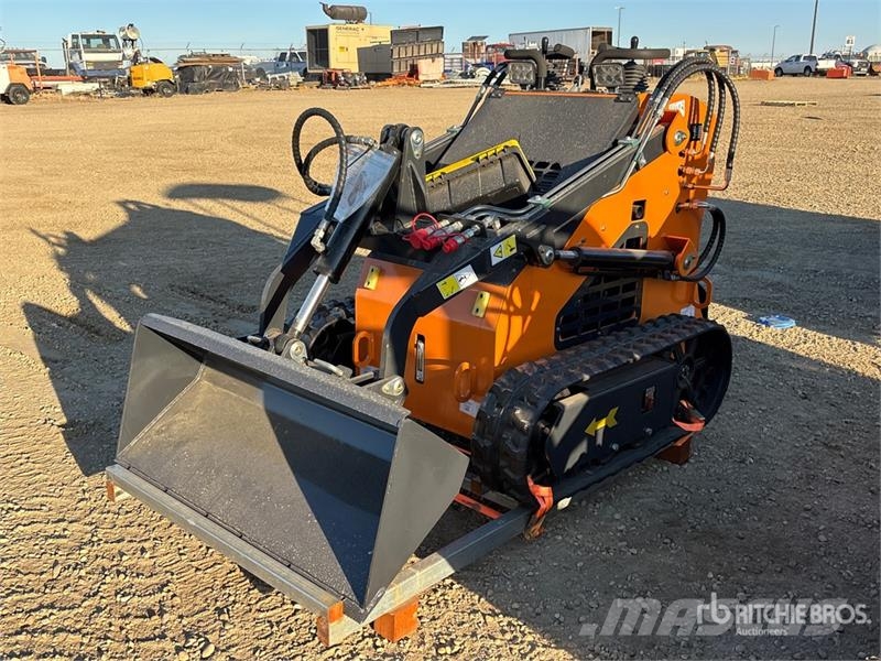 STARVOX SV-480 Mini Compact Track Loader (Unused) スキッドステアローダー