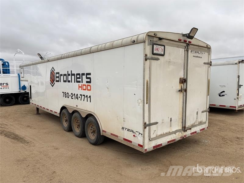 Stealth 34 ft Tri/A Gooseneck Enclosed Trailer Rimorchi cassonati