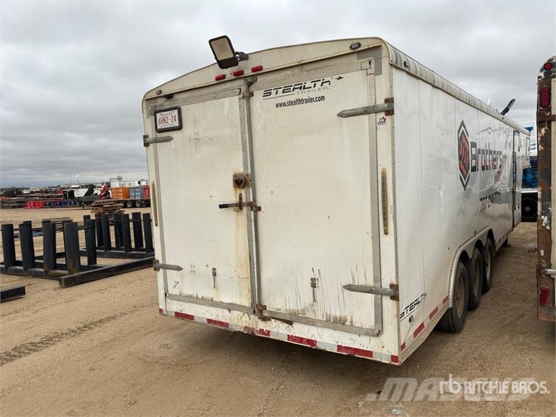 Stealth 34 ft Tri/A Gooseneck Enclosed Trailer Rimorchi cassonati