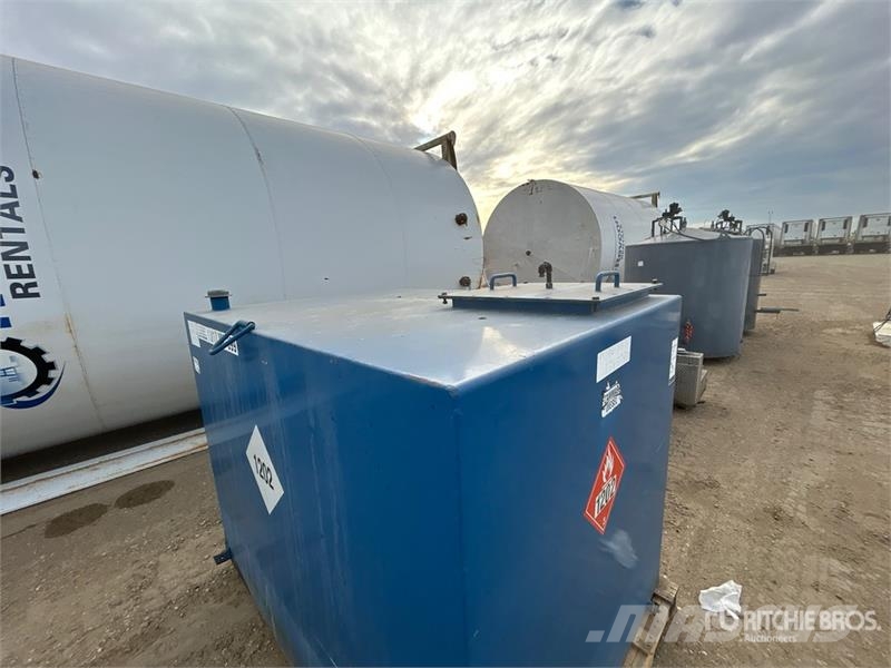 Steel Fuel Tank Kraftstoff- und Zusatzstoffbehälter