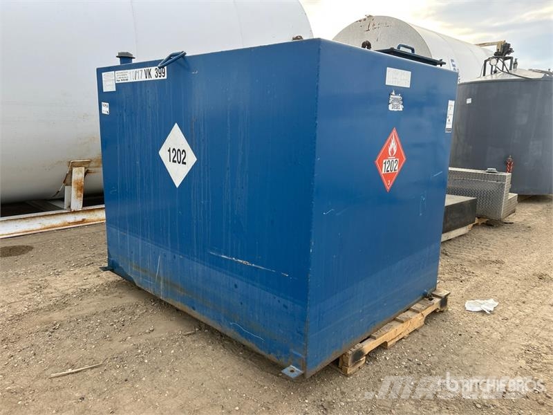 Steel Fuel Tank Kraftstoff- und Zusatzstoffbehälter