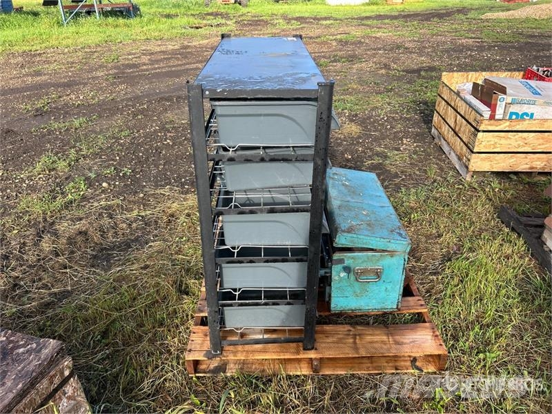 Steel Parts Storage Rack w/ 21 Plastic Bins & Meta Drugi deli