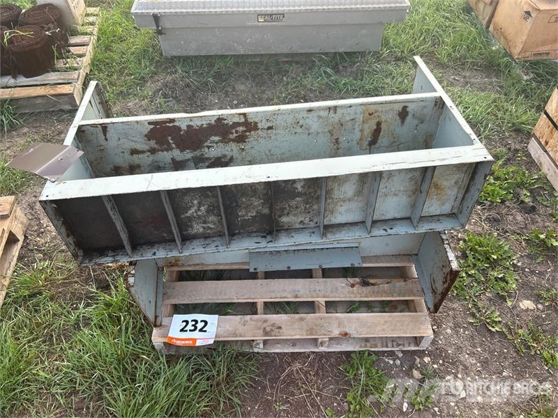 Steel Shop Tool Boxes w/ Compartments Drugi deli