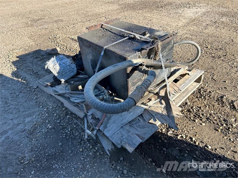  Steel Tank صهاريج الوقود والصهاريج الإضافية