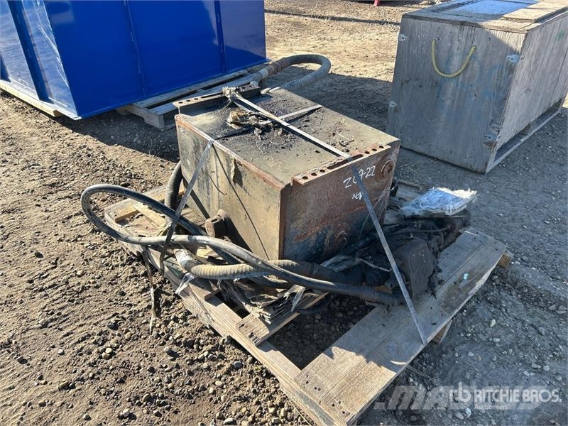  Steel Tank صهاريج الوقود والصهاريج الإضافية