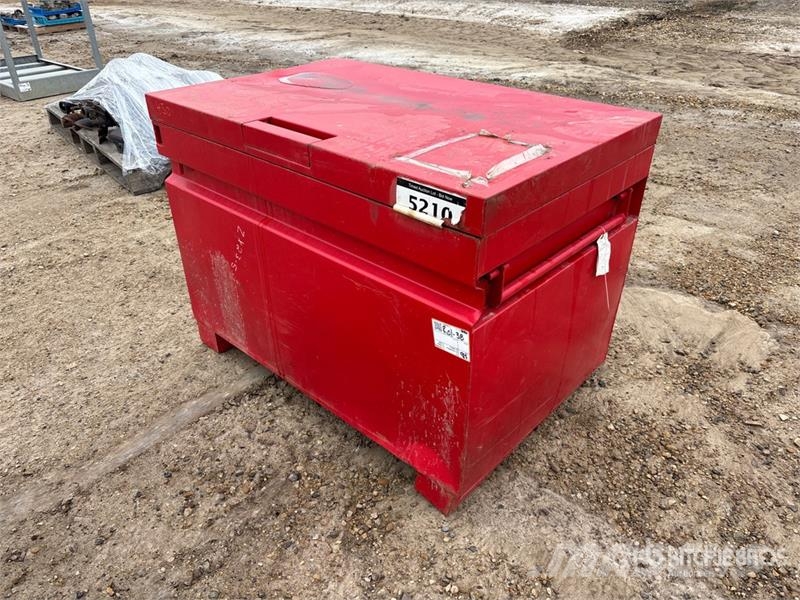  Steel Toolbox مكونات أخرى