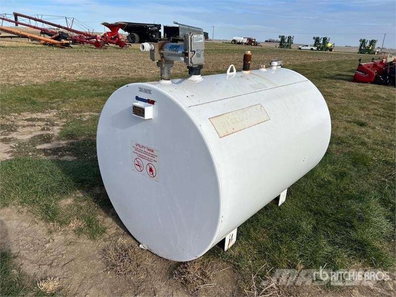 Steelcraft 2200 L Fuel Tank Fuel and additive tanks