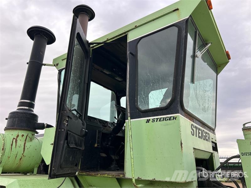 Steiger Cougar III ST-251 Articulated 4WD Tractor Muut maatalouskoneet